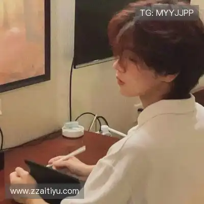 罗娜丽华